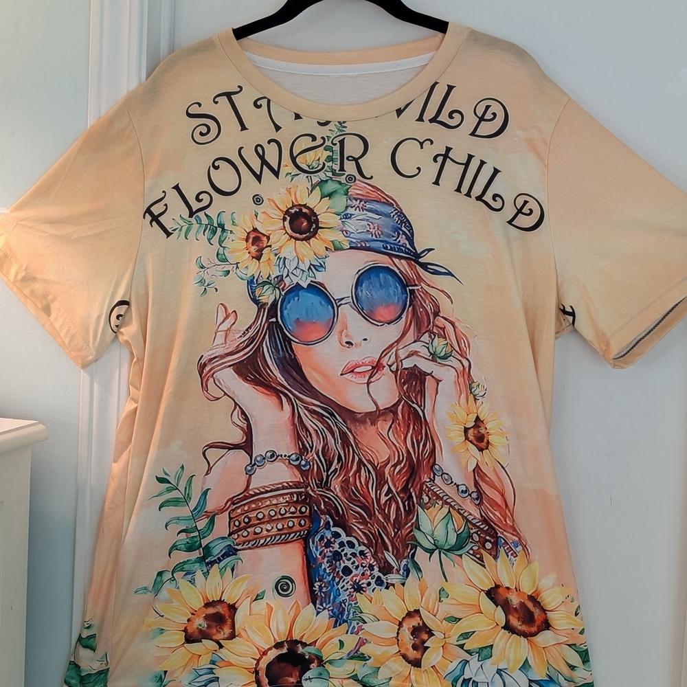 Bohemian "Flower Child" Graphic Tee - Size XL